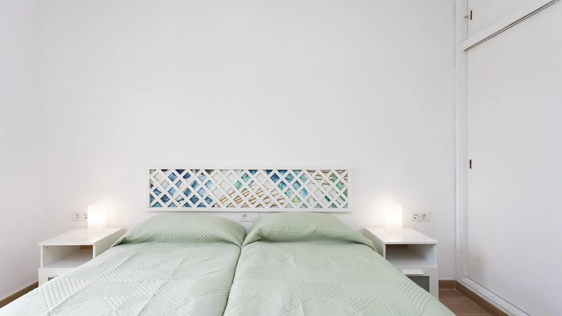 דירה ארונה Home2Book Sunlit Apt, Pool & Terrace, Las Americas ספרד
