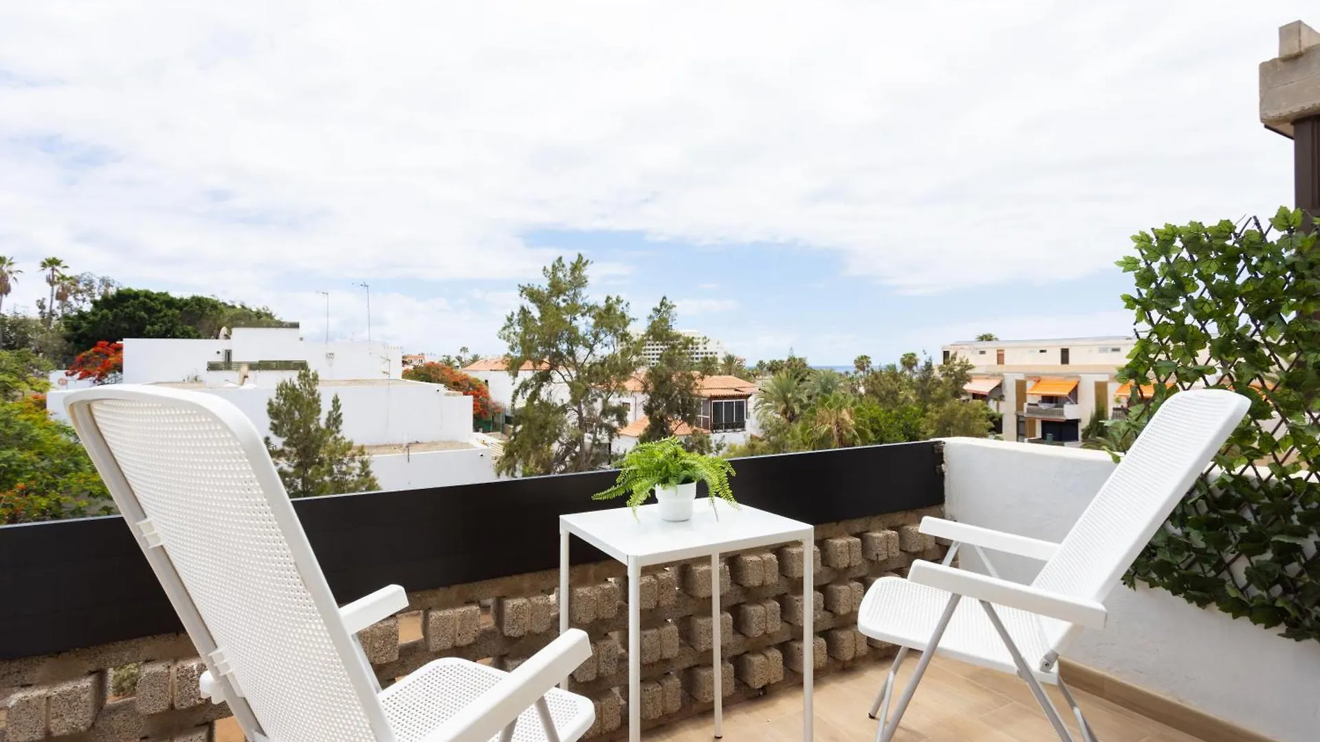 ארונה Home2Book Sunlit Apt, Pool & Terrace, Las Americas 0*,
